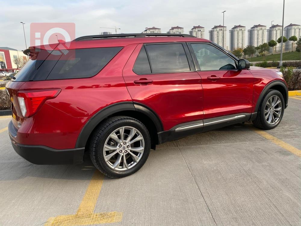 Ford Explorer